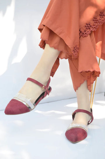 Elegant Burgundy Flat Sandals